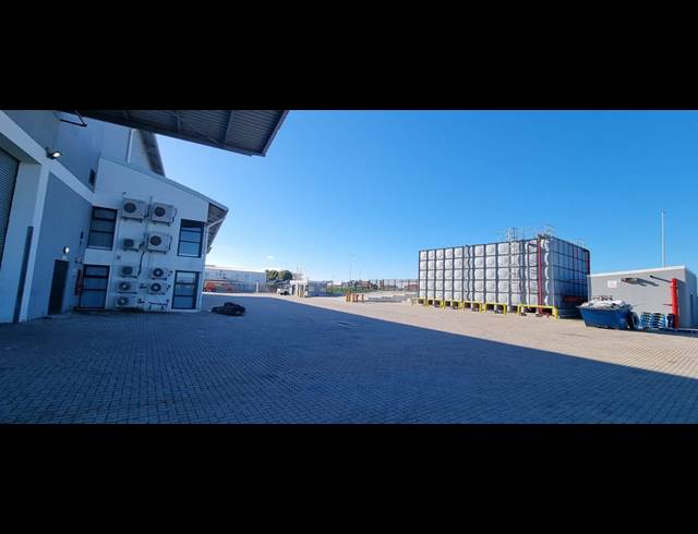 5,846M² WAREHOUSE TO LET IN AIRPORT INDUSTRIA